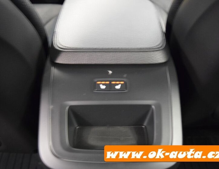 Volvo V90 Kombi 2,0 l 140 kw