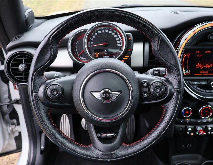 Mini Cooper Hatchback 2,0 l 170 kw