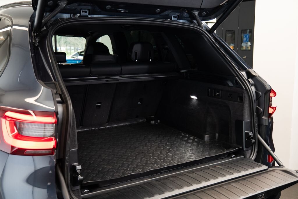 BMW X5 SUV / Terénní 3,0 l 250 kw