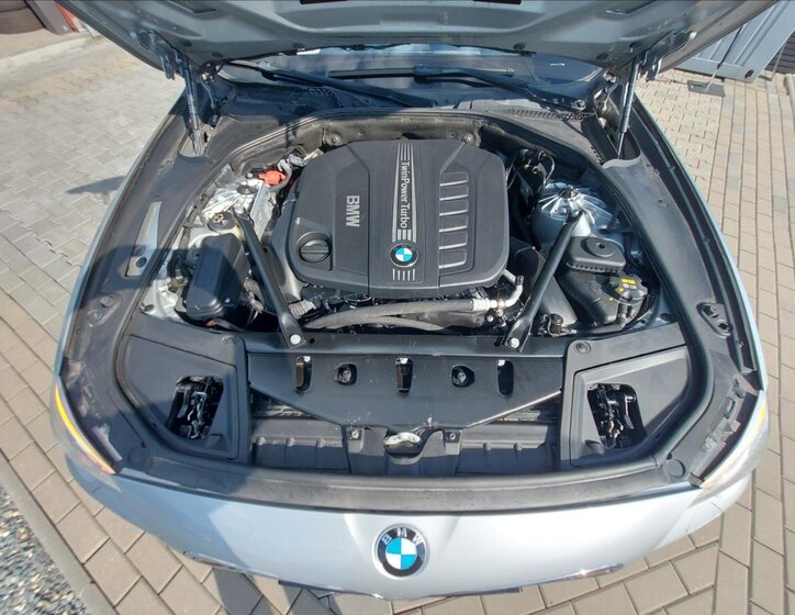 BMW Řada 5 44