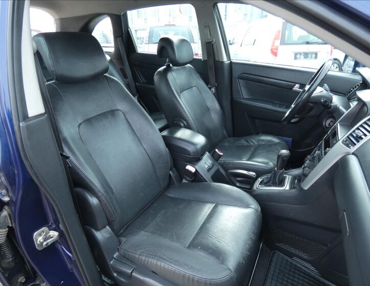 Chevrolet Captiva SUV 2,4 l 100 kw