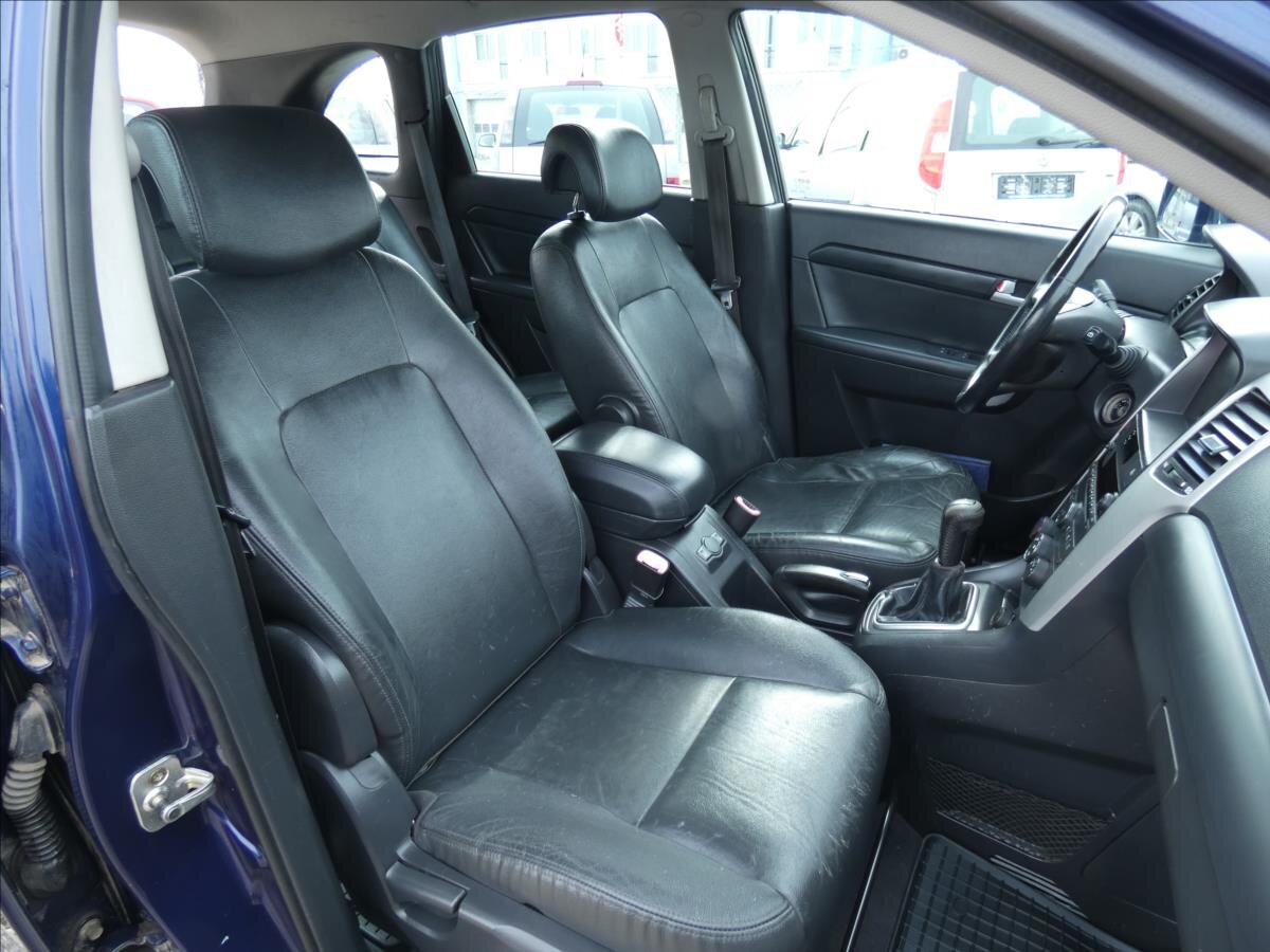 Chevrolet Captiva SUV 2,4 l 100 kw