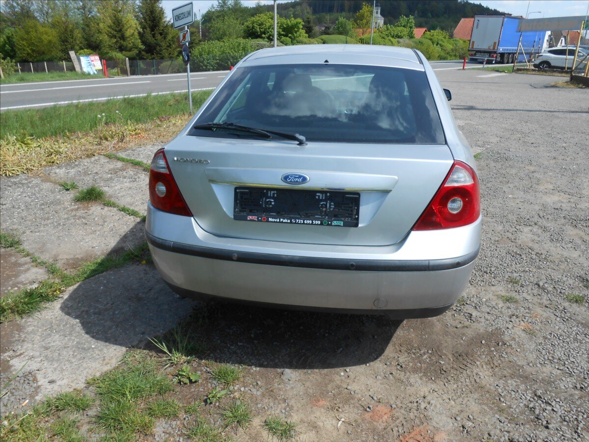 Ford Mondeo Liftback 1,8 l 92 kw
