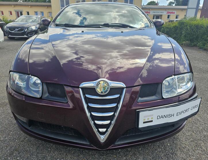 Alfa Romeo GT 2