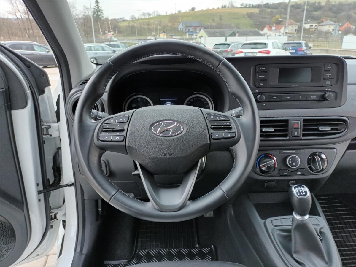 Hyundai i10 Hatchback 998,0 49 kw