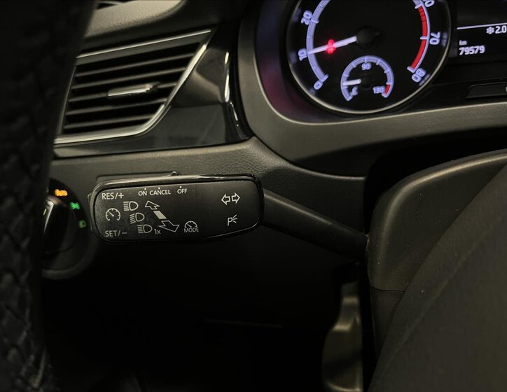 Škoda Rapid Liftback 999,0 81 kw