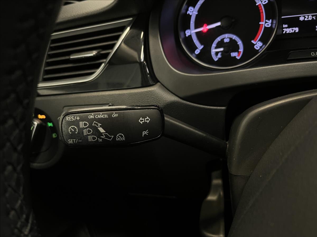 Škoda Rapid Liftback 999,0 81 kw