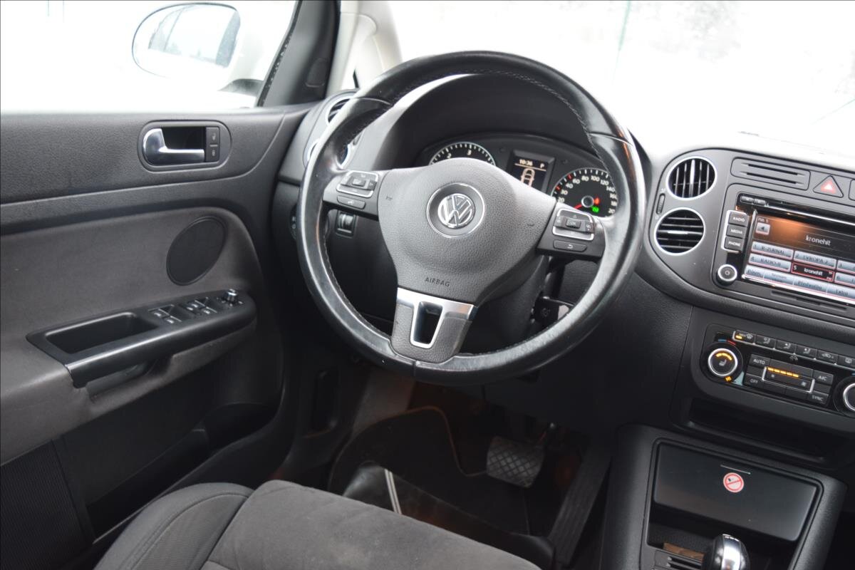 Volkswagen Golf Kombi 1,6 l 77 kw