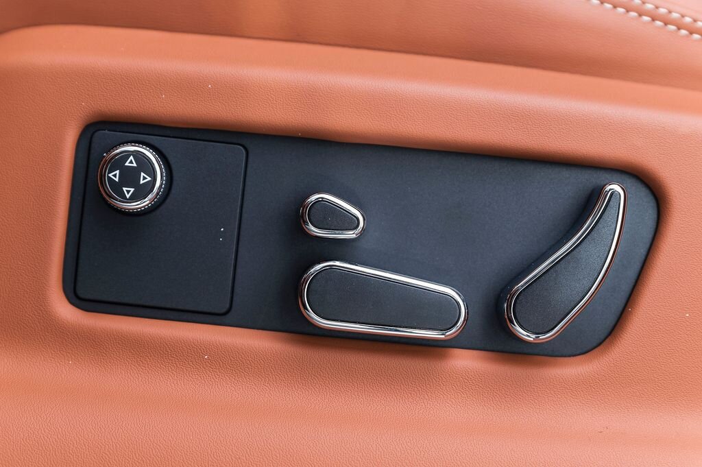 Bentley Bentayga SUV / Terénní 4,0 l 404 kw