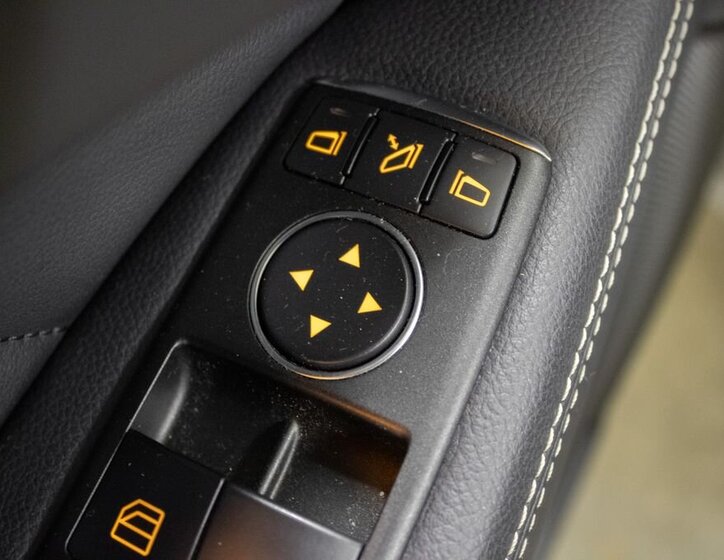 Mercedes-Benz CLS 14