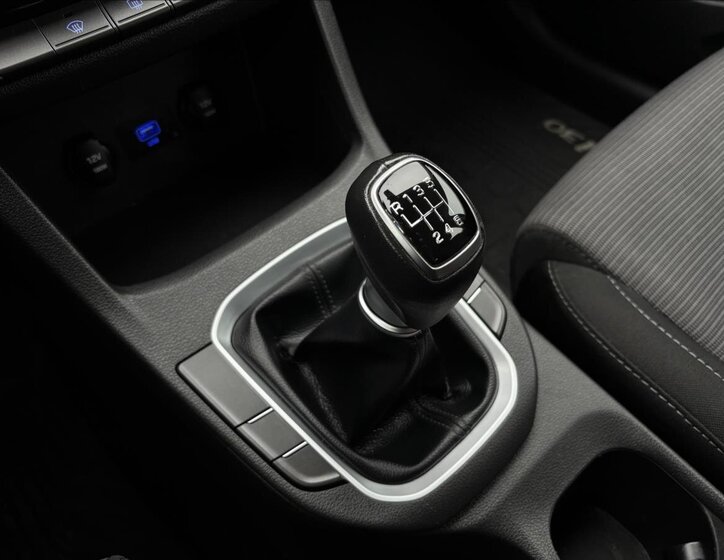 Hyundai i30 Kombi 1,6 l 85 kw