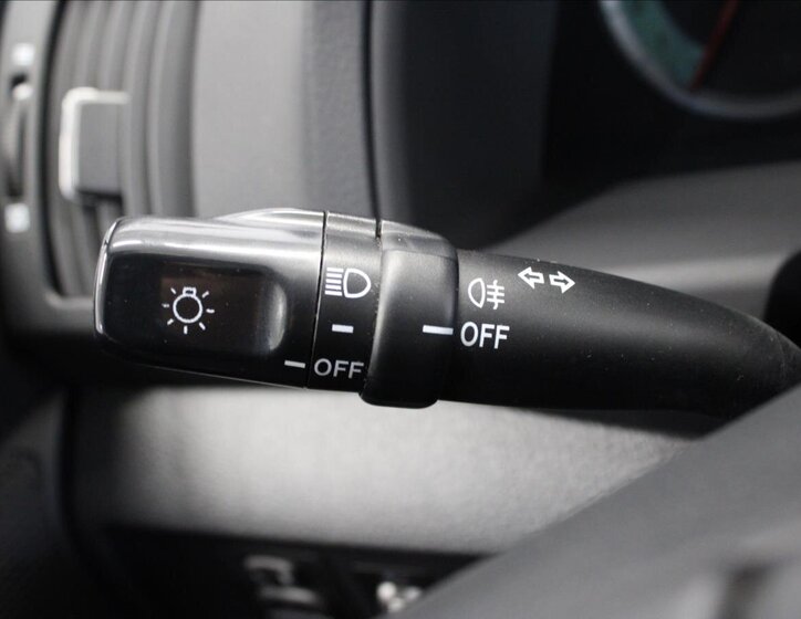 Toyota Corolla Verso Kombi 1,8 l 95 kw