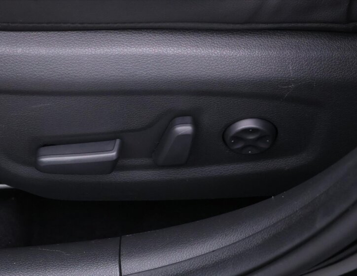 Hyundai i30 Hatchback 2,0 l 720 kw