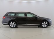Volkswagen Passat 8