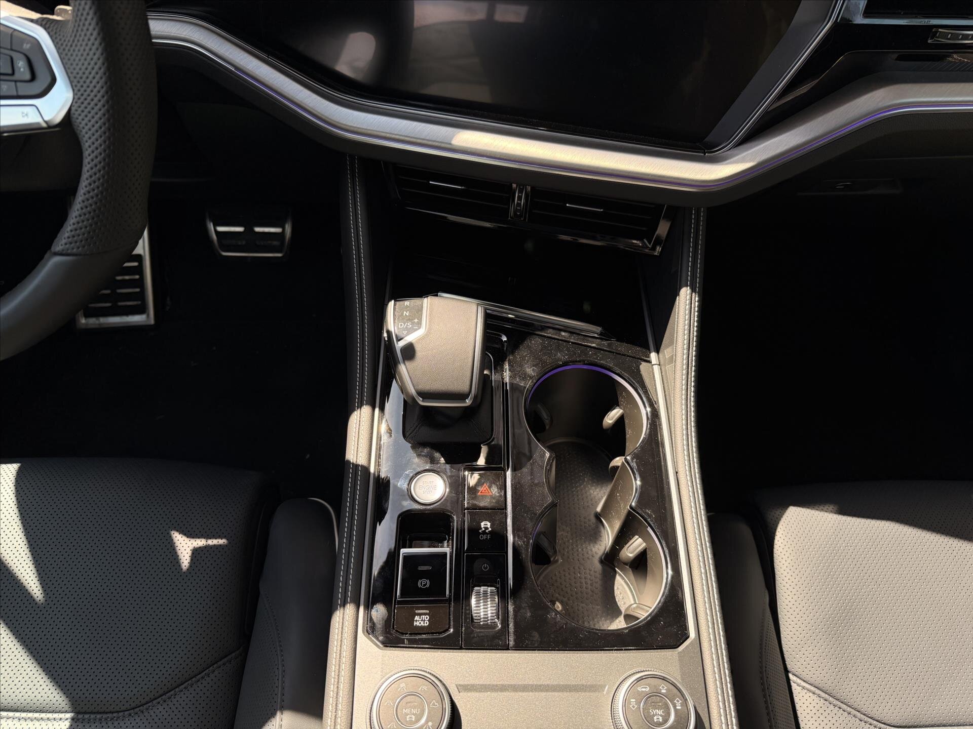 Volkswagen Touareg SUV / Terénní 3,0 l 210 kw