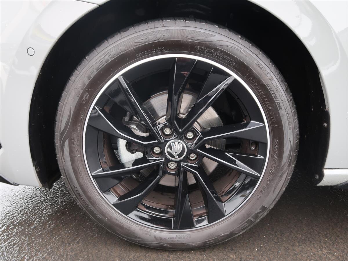 Škoda Scala Hatchback 999,0 85 kw