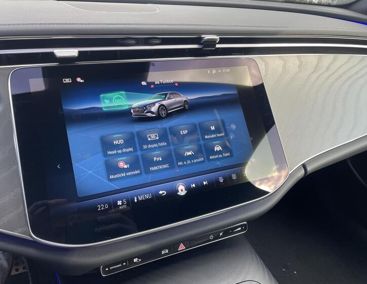 Mercedes-Benz Třídy E 11