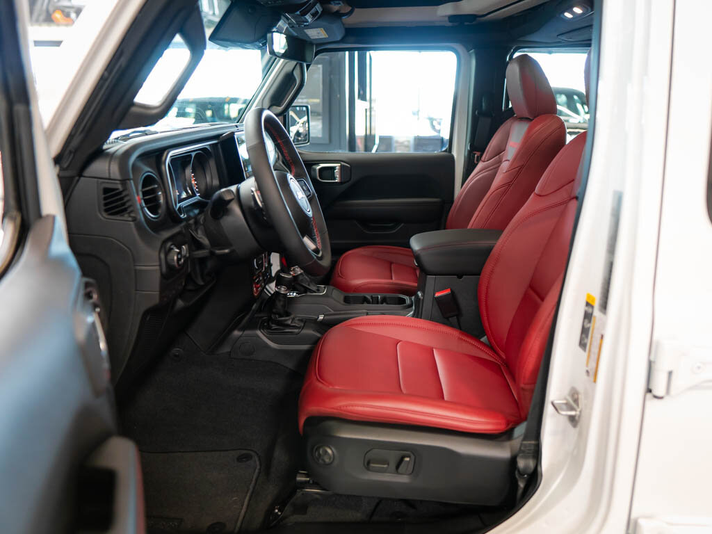 Jeep Wrangler Ostatní 6,4 l 350 kw