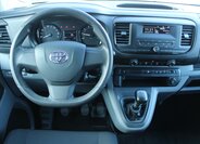 Toyota ProAce 16