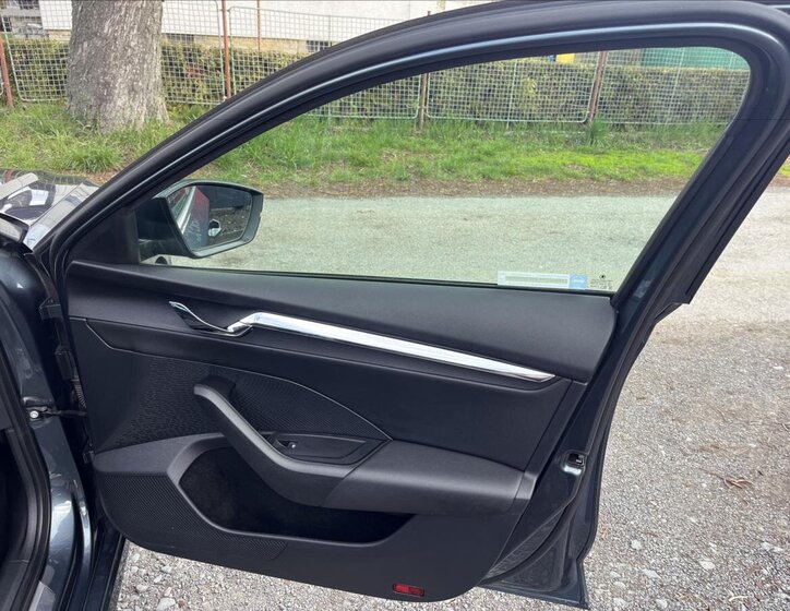 Škoda Octavia Kombi 2,0 l 110 kw