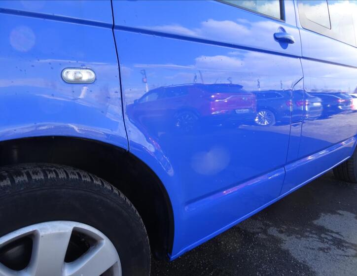 Volkswagen Caravelle 12