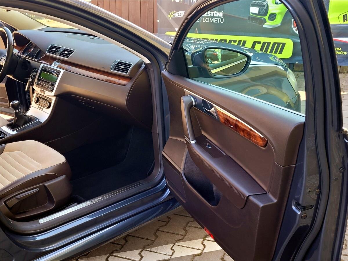 Volkswagen Passat Kombi 1,4 l 90 kw