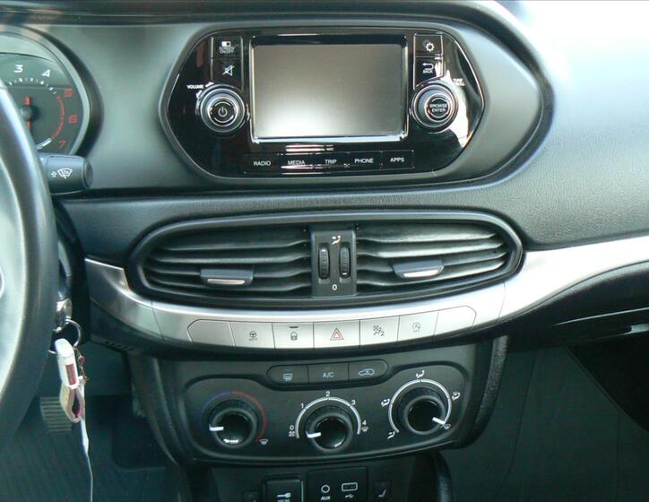 Fiat Tipo Hatchback 1,2 l 70 kw