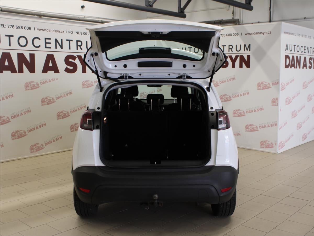 Opel Crossland X SUV 1,2 l 61 kw