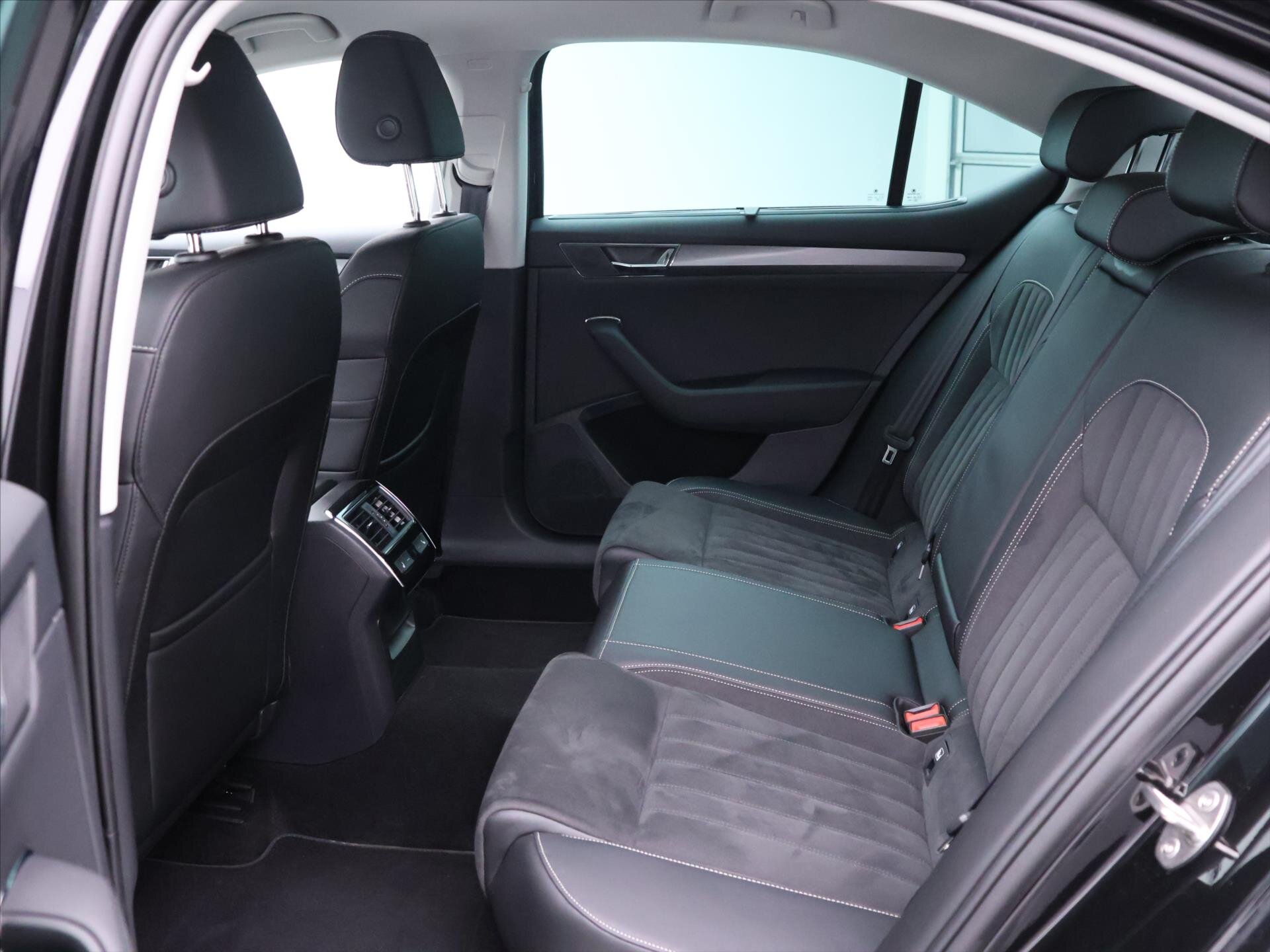 Škoda Superb Liftback 2,0 l 147 kw