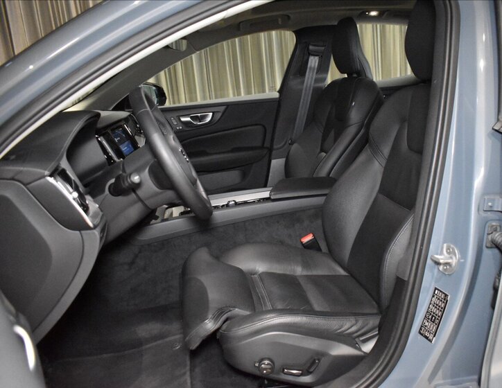 Volvo S60 Sedan / Limuzína 2,0 l 184 kw