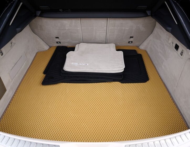 Mercedes-Benz AMG GT Sedan / Limuzína 3,0 l 325 kw