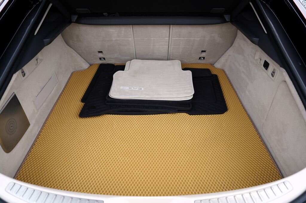 Mercedes-Benz AMG GT Sedan / Limuzína 3,0 l 325 kw