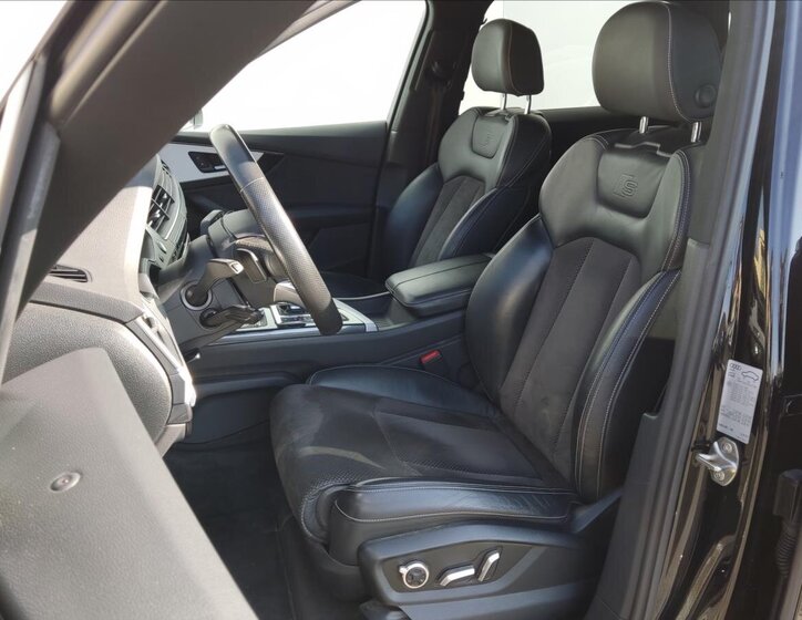 Audi Q7 SUV / Terénní 3,0 l 200 kw