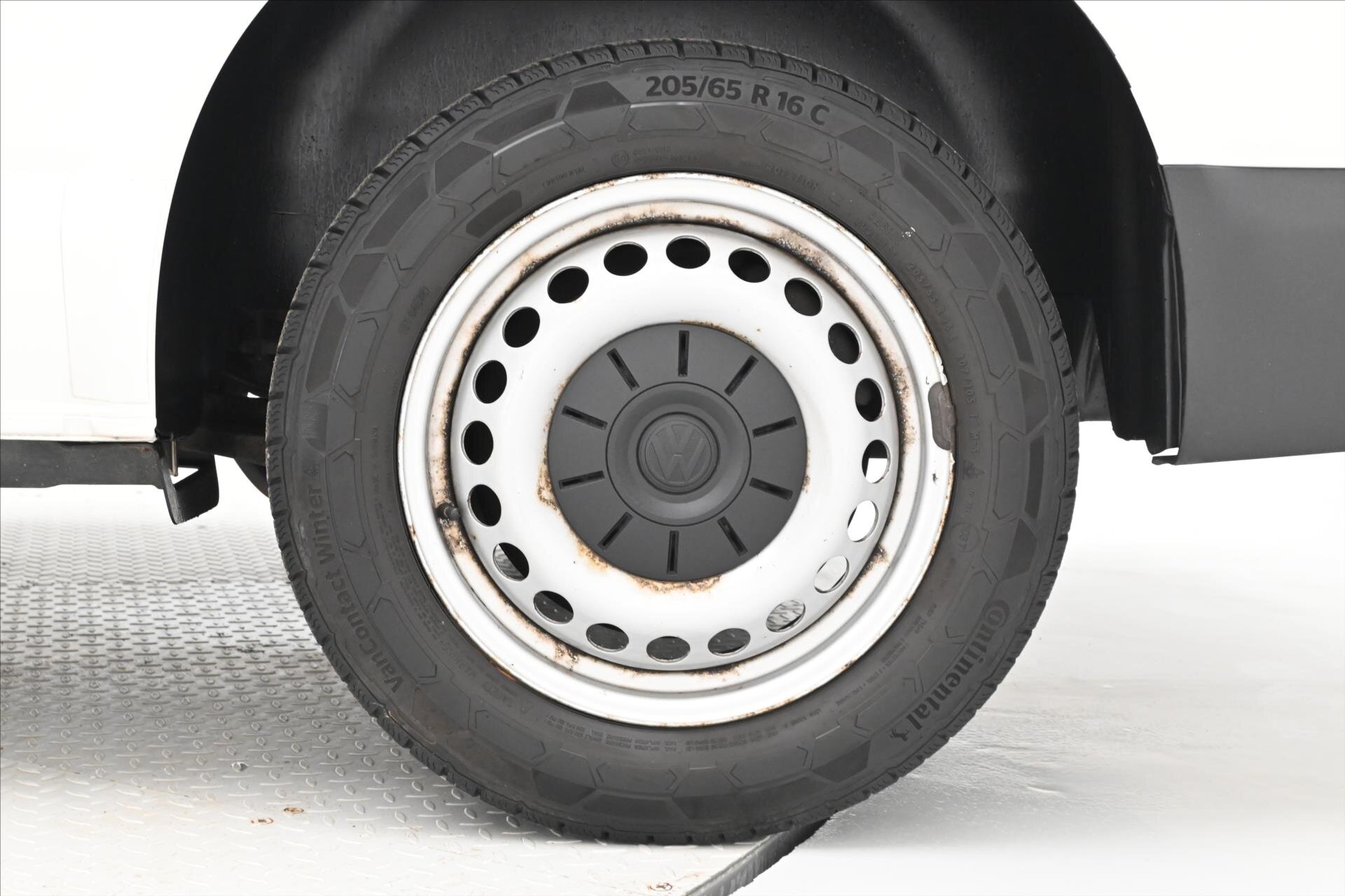 Volkswagen Transporter Skříň 2,0 l 81 kw