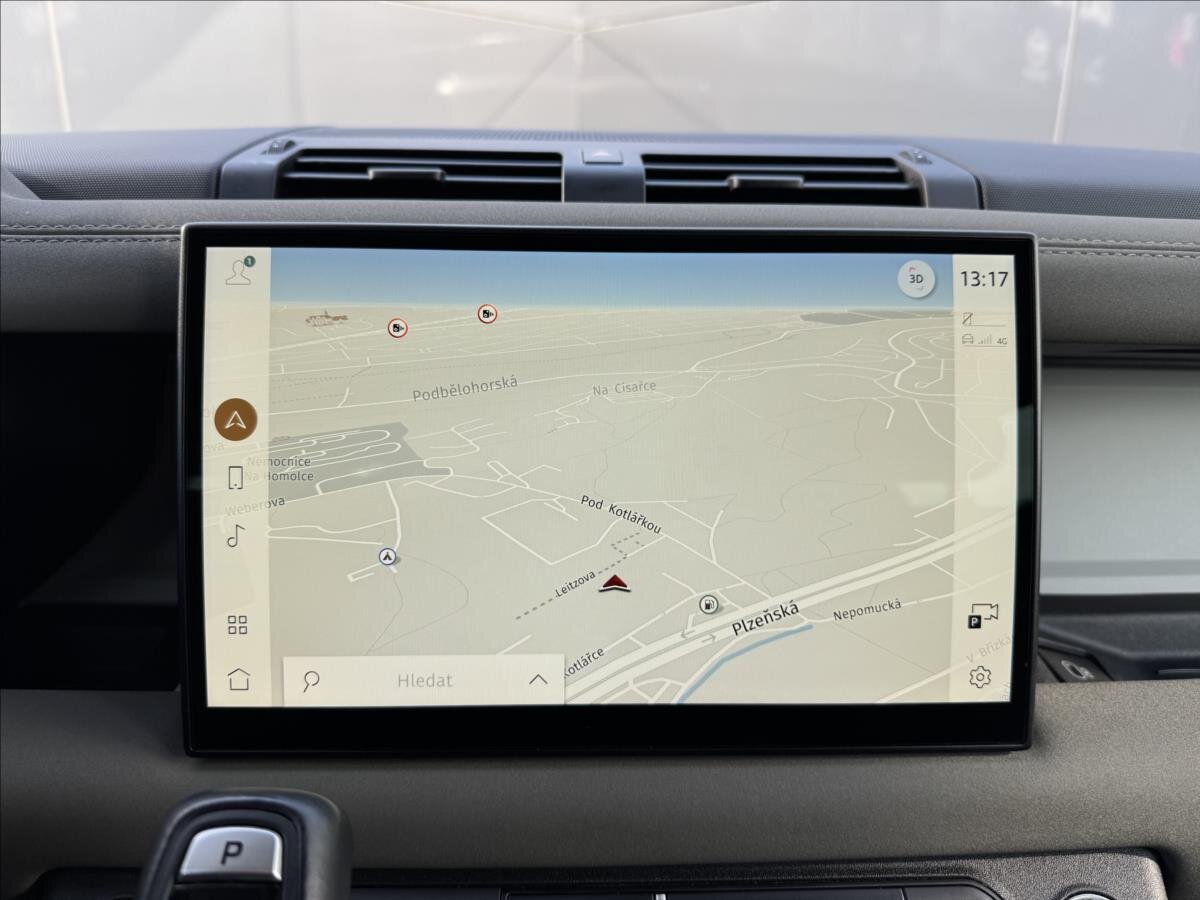 Land Rover Defender SUV / Terénní 3,0 l 183 kw