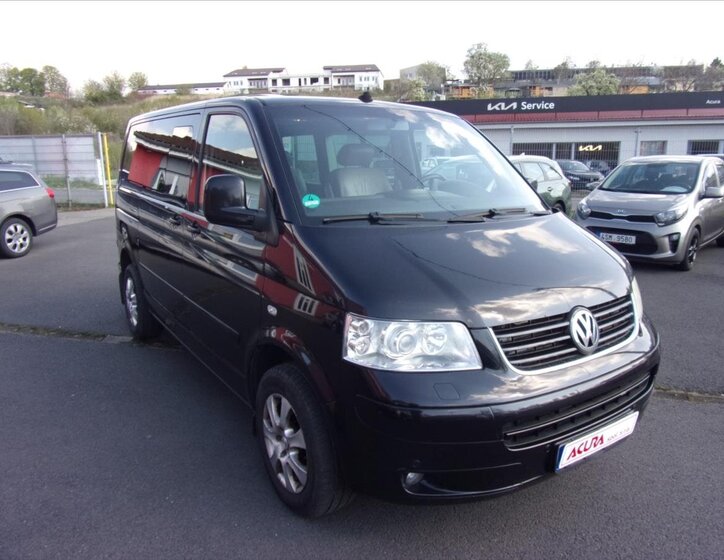 Volkswagen Multivan Ostatní 2,5 l 128 kw