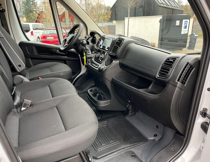 Toyota Proace Max 16