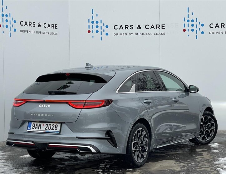 KIA ProCeed Hatchback 1,5 l 118 kw