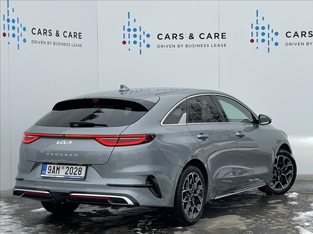 KIA ProCeed Hatchback 1,5 l 118 kw