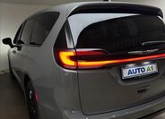 Chrysler Pacifica MPV 3,6 l 214 kw