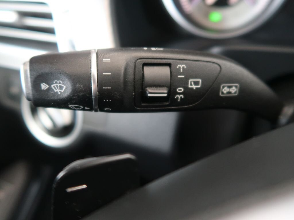 Mercedes-Benz Třídy E Kombi 3,0 l 190 kw