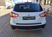 Suzuki SX4 S-Cross Hatchback 1,6 l 88 kw