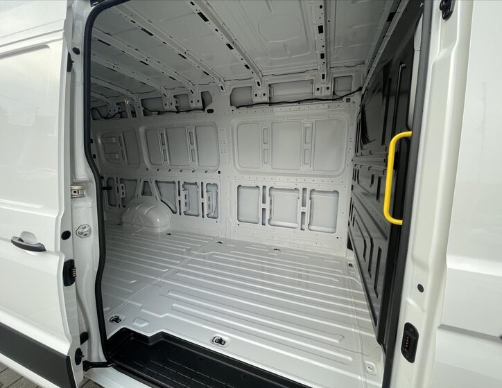 Volkswagen Crafter Skříň 2,0 l 103 kw