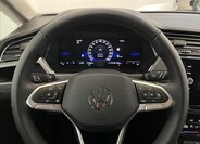 Volkswagen Touran 13