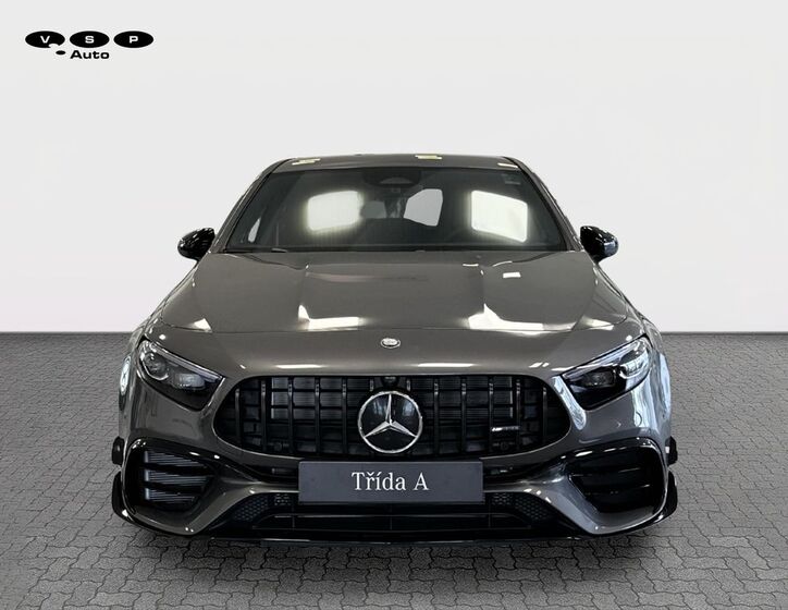 Mercedes-Benz Třídy A 8