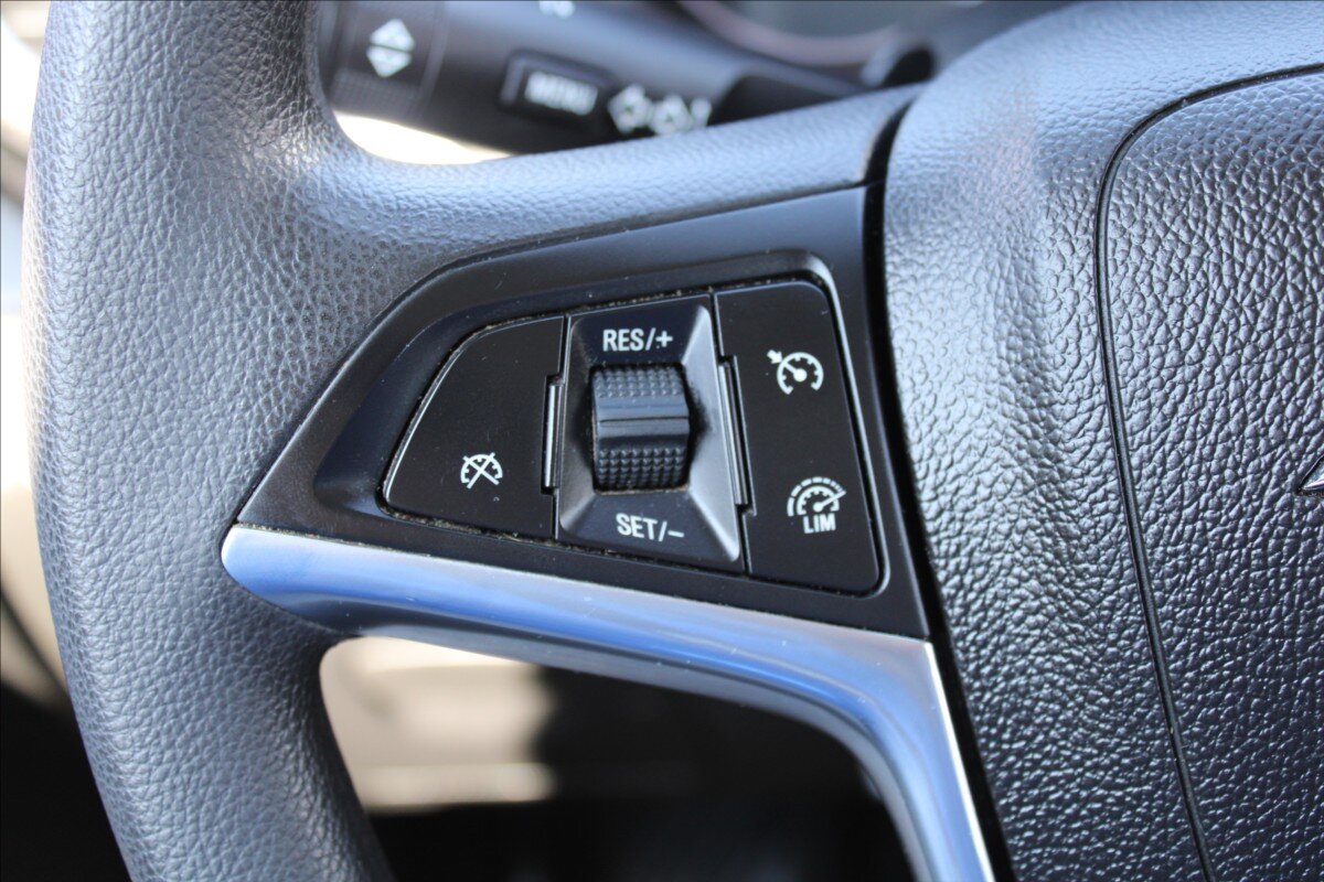 Opel Mokka SUV 1,6 l 85 kw