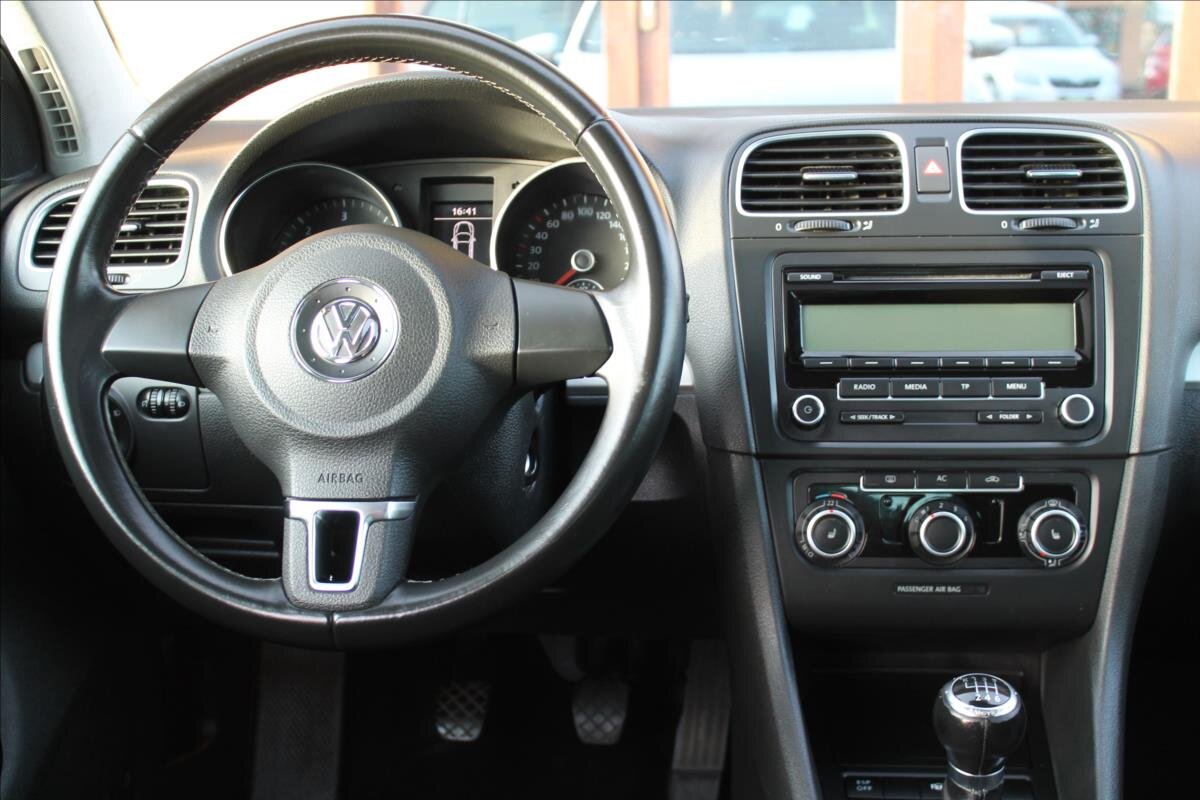 Volkswagen Golf Hatchback 2,0 l 103 kw