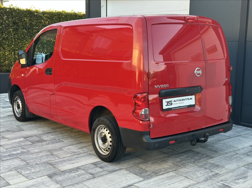 Nissan NV200
