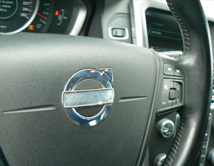 Volvo XC60 SUV 2,4 l 120 kw