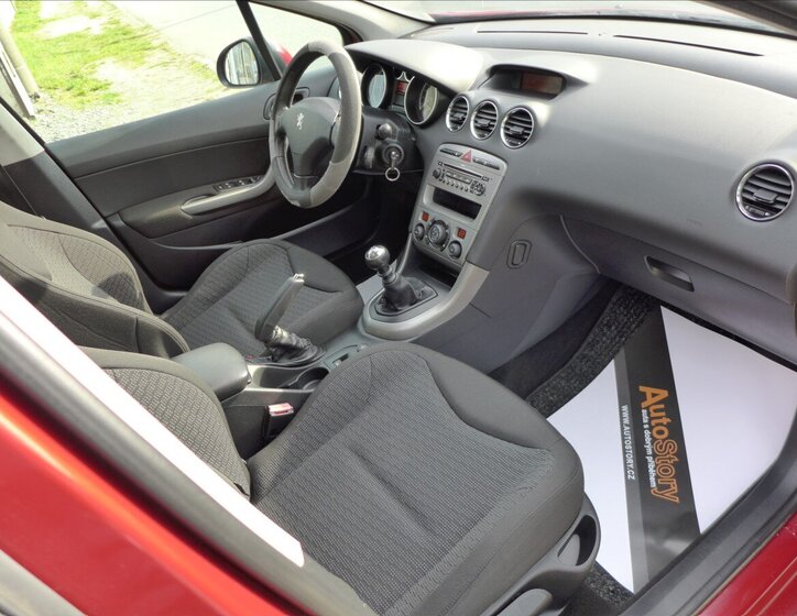 Peugeot 308 Kombi 1,6 l 80 kw